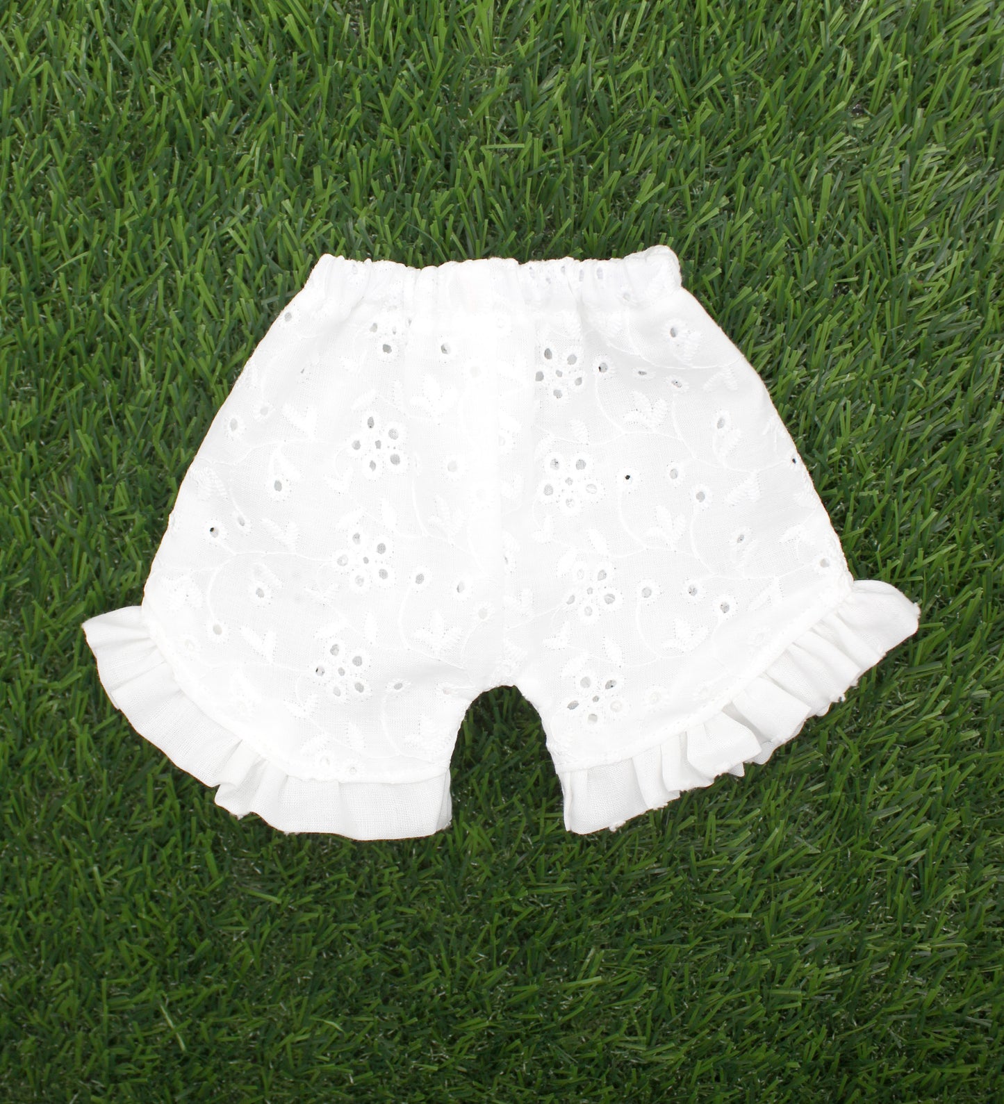 Eyelet Ruffle Shorts