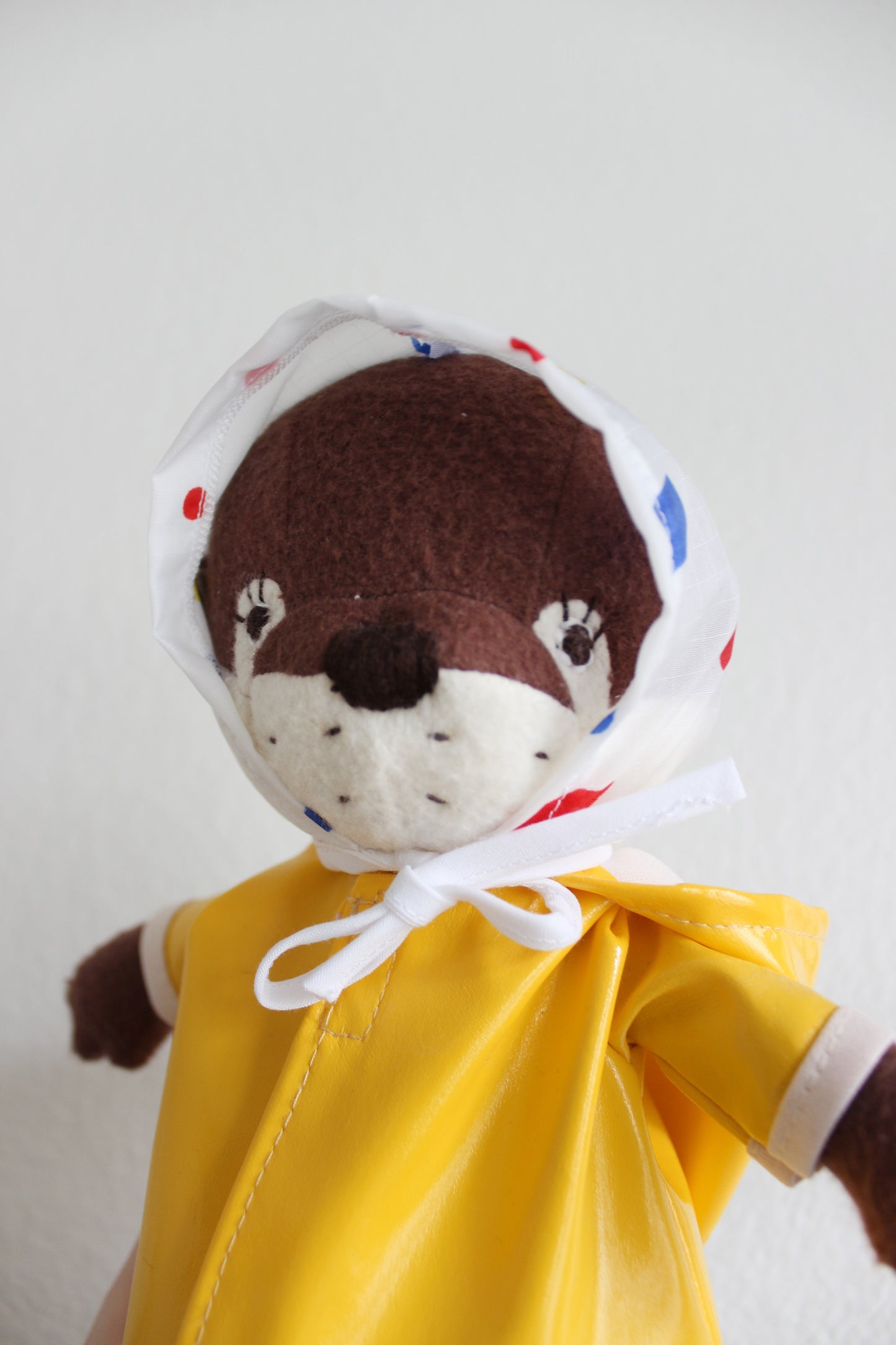 Primary Speckle Rain Bonnet