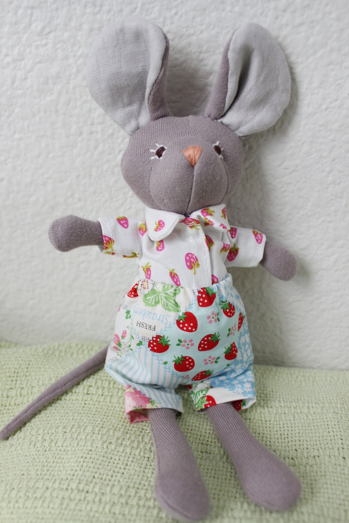 Blue Strawberry Patch Shorts (Simon/Toby)
