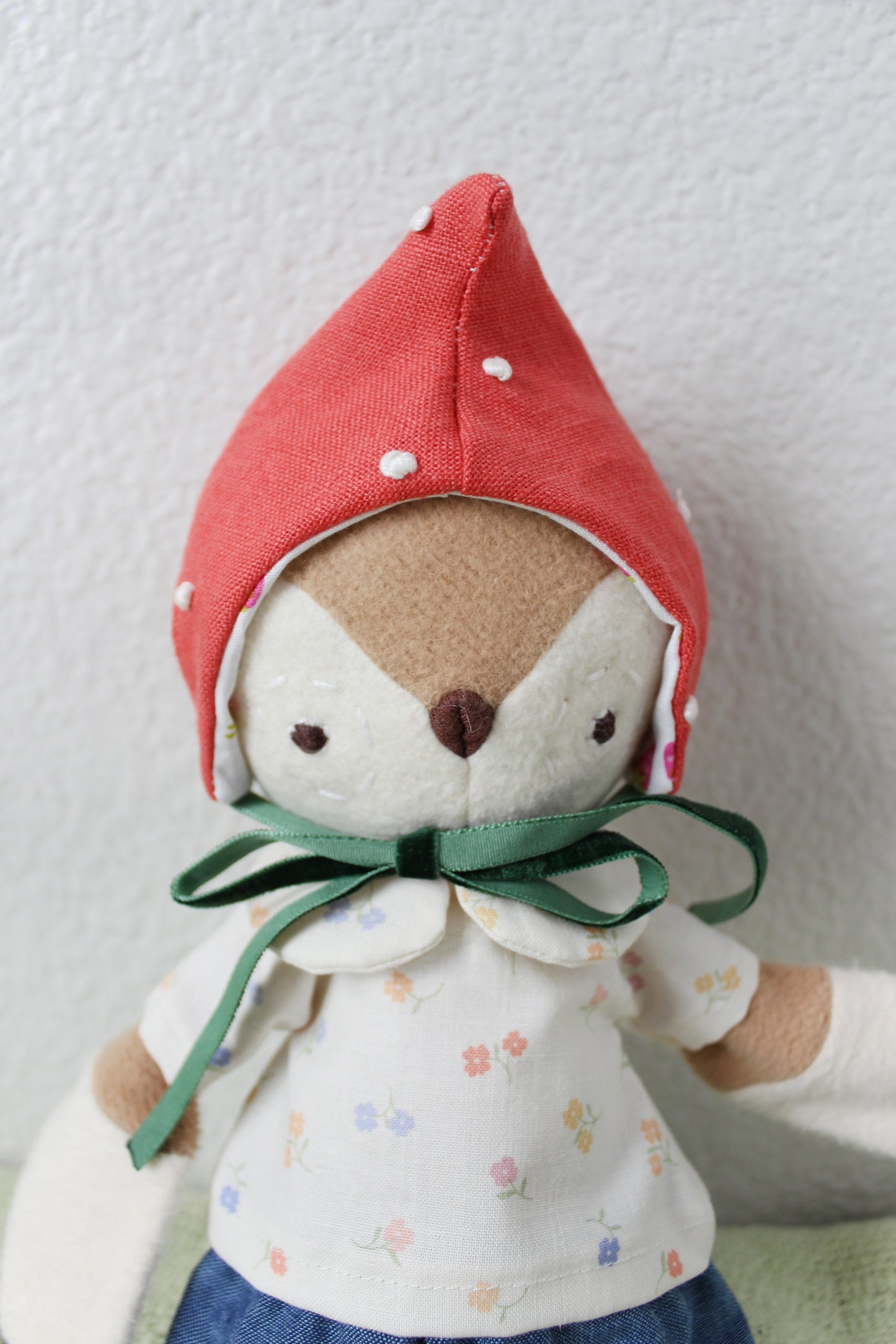 Strawberry Dewdrop Bonnet