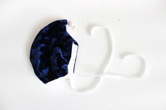 Starlit Sky Dewdrop Bonnet